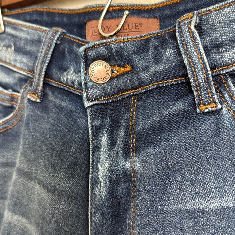 Judy Blue Distressed Shorts - Picture 2 of 6